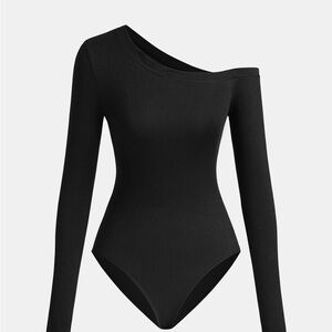 Elegant Black One-Shoulder Bodysuit